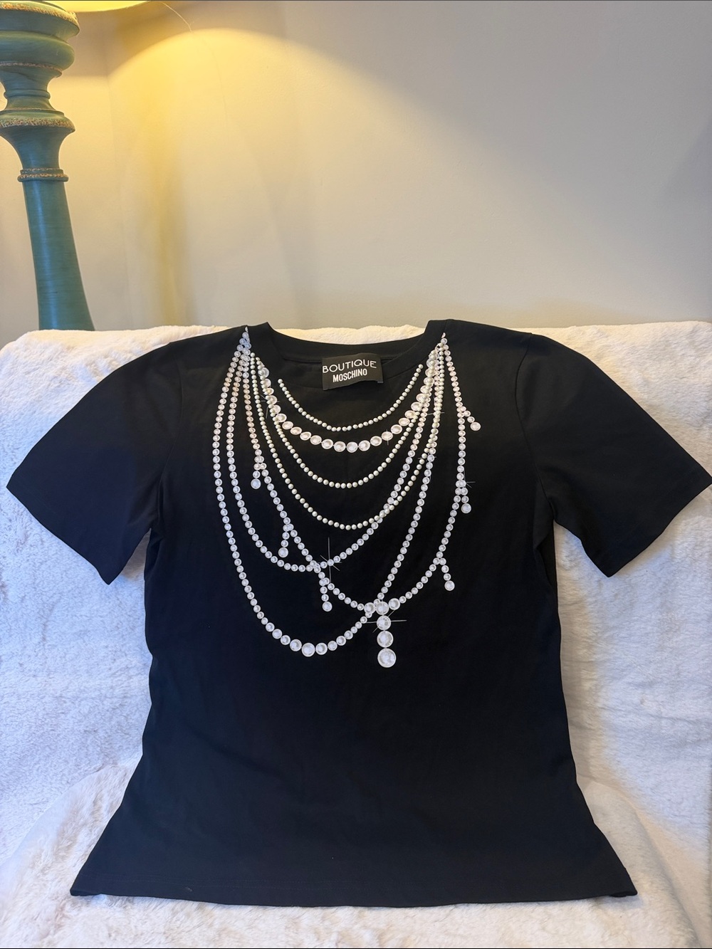 NWOT Boutique Moschino Black Tee with Faux Pearl Layered Necklace Print